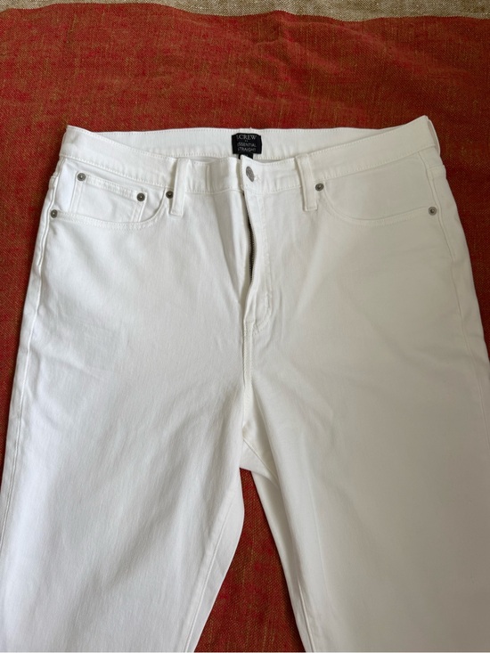J. Crew Denim - J. CREW Women’s Essential Straight White Cotton Blend Jeans, sz. 32, like new!